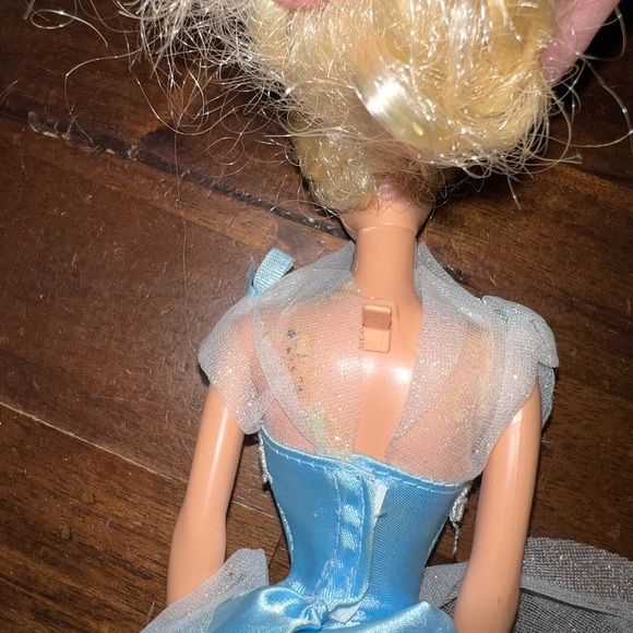 Barbie 1998 Sleeping Beauty eyes open close doll - Picture 8 of 8